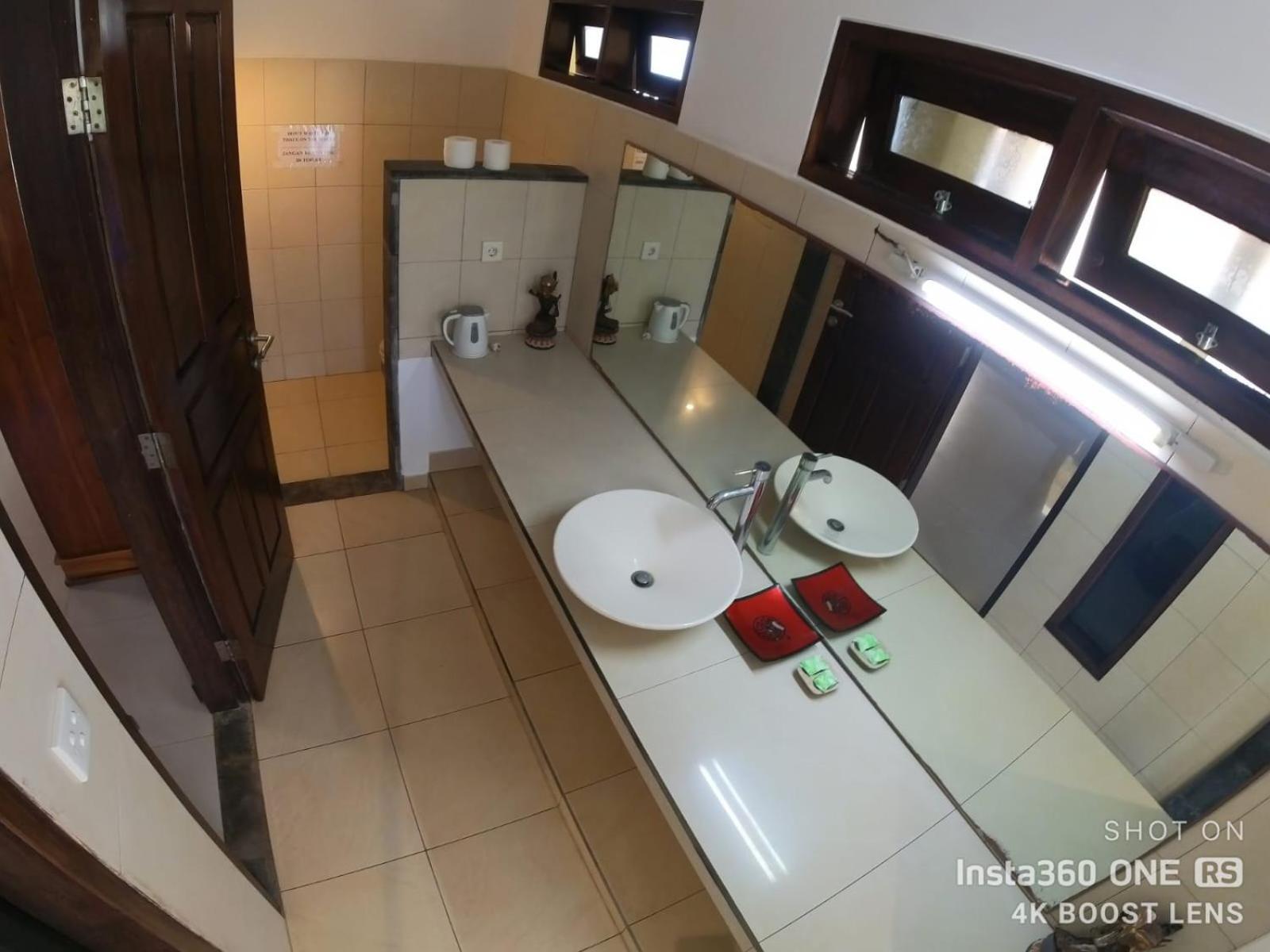 Jasri Ombak Villa Karangasem Kültér fotó